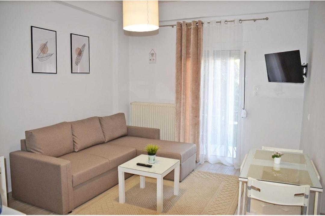 Center River Apartment 플로리나 외부 사진